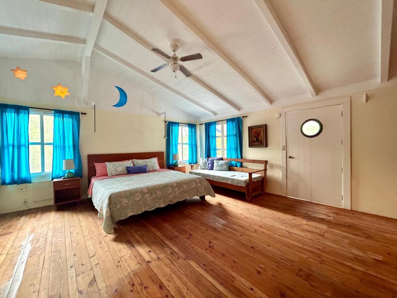 Casa Kubler Bed & Breakfast Puerto Ayora  Luaran gambar